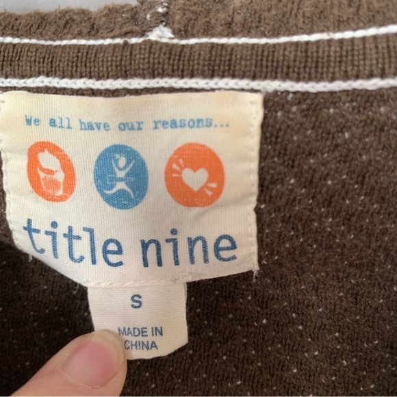 Title Nine Brown & Cream Sweater Jacket w/Hood Size S - Picture 3 of 8